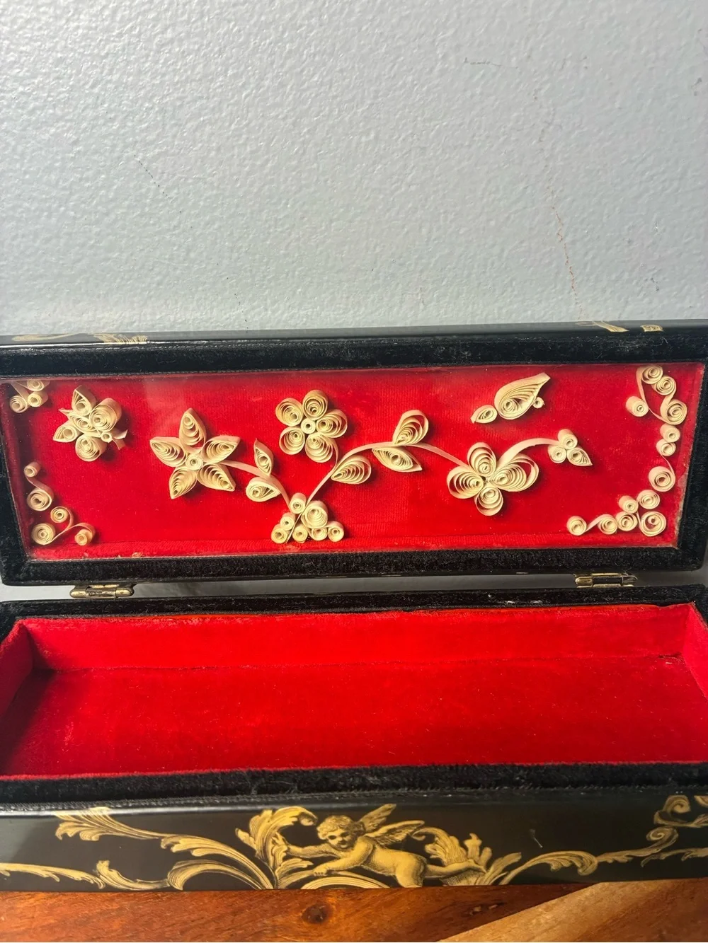 Signed 1972 Paula Geoffroy Lacquer Jewelry Box with Abalone Inlay